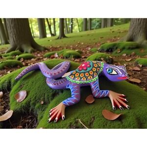 Oaxacan‎ Alebrije Large Lizard Iguana Copal Wood Carving Multicolor Folk Art
